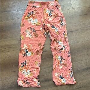 O'Neill Coral Floral Pants ! Medium